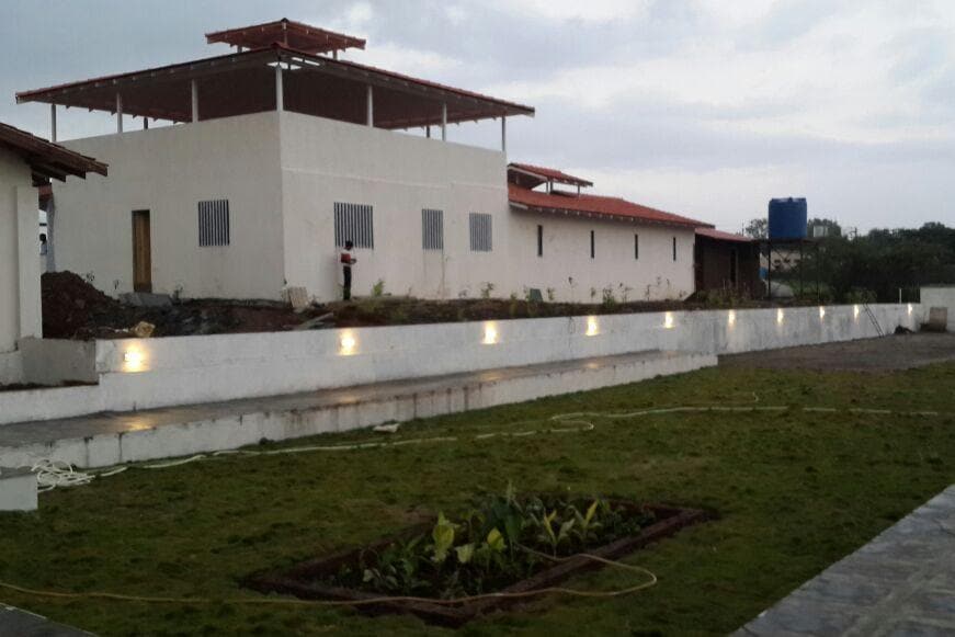 Mango Leaves Resort - Tap to explore photos