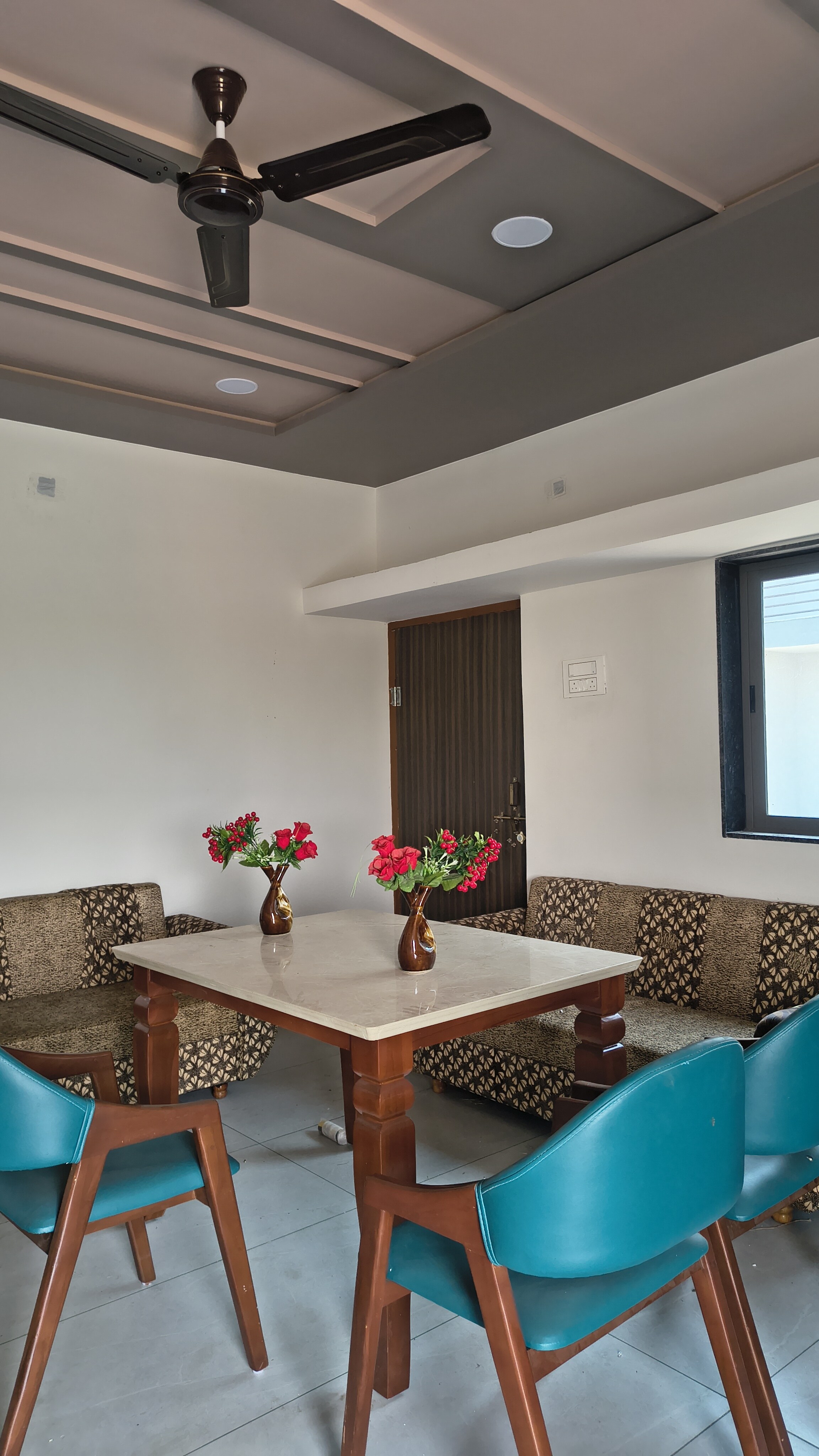 Divyesh Guest House - Tap to explore photos
