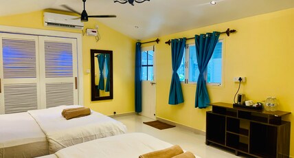 Cocos Beach Resort Room Type - Superior Family Room