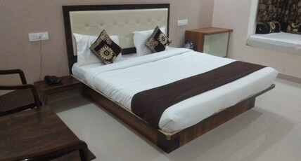 The Kushal Bagh Palace Room Type - Super Deluxe Room