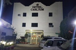 Hotel Carlton