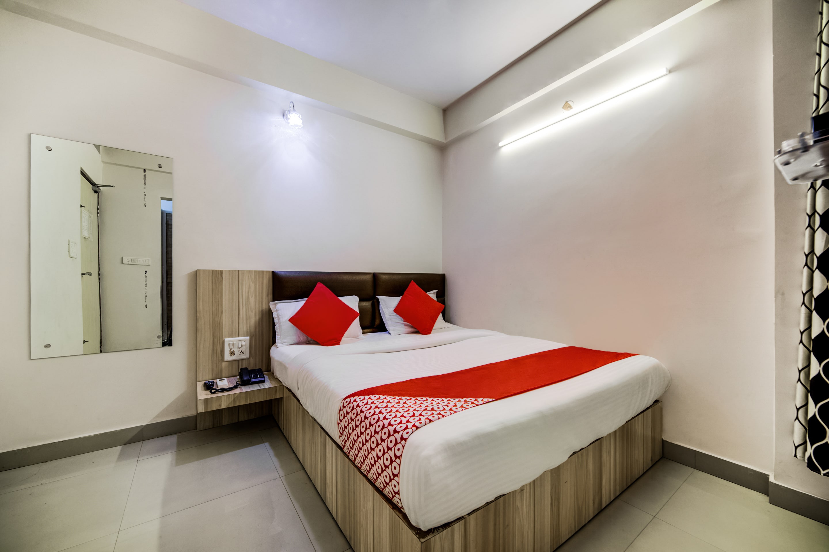 Hotel O AARAV HOTEL - Tap to explore photos