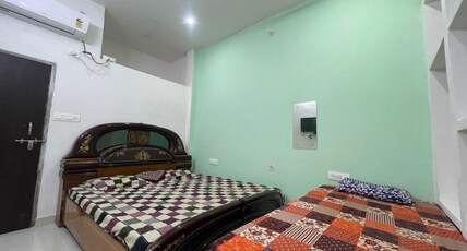 Arya Sadan Homestay Room Type - Standard King Room