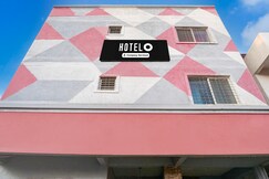 Super Hotel O Dhanori Near Pune Airport