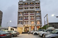 HOTEL FORTUNE PALACE