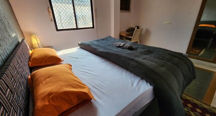 JHouse Room Type - Deluxe Room - Gnaw