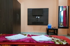 Nirmal Rattan Guest House 