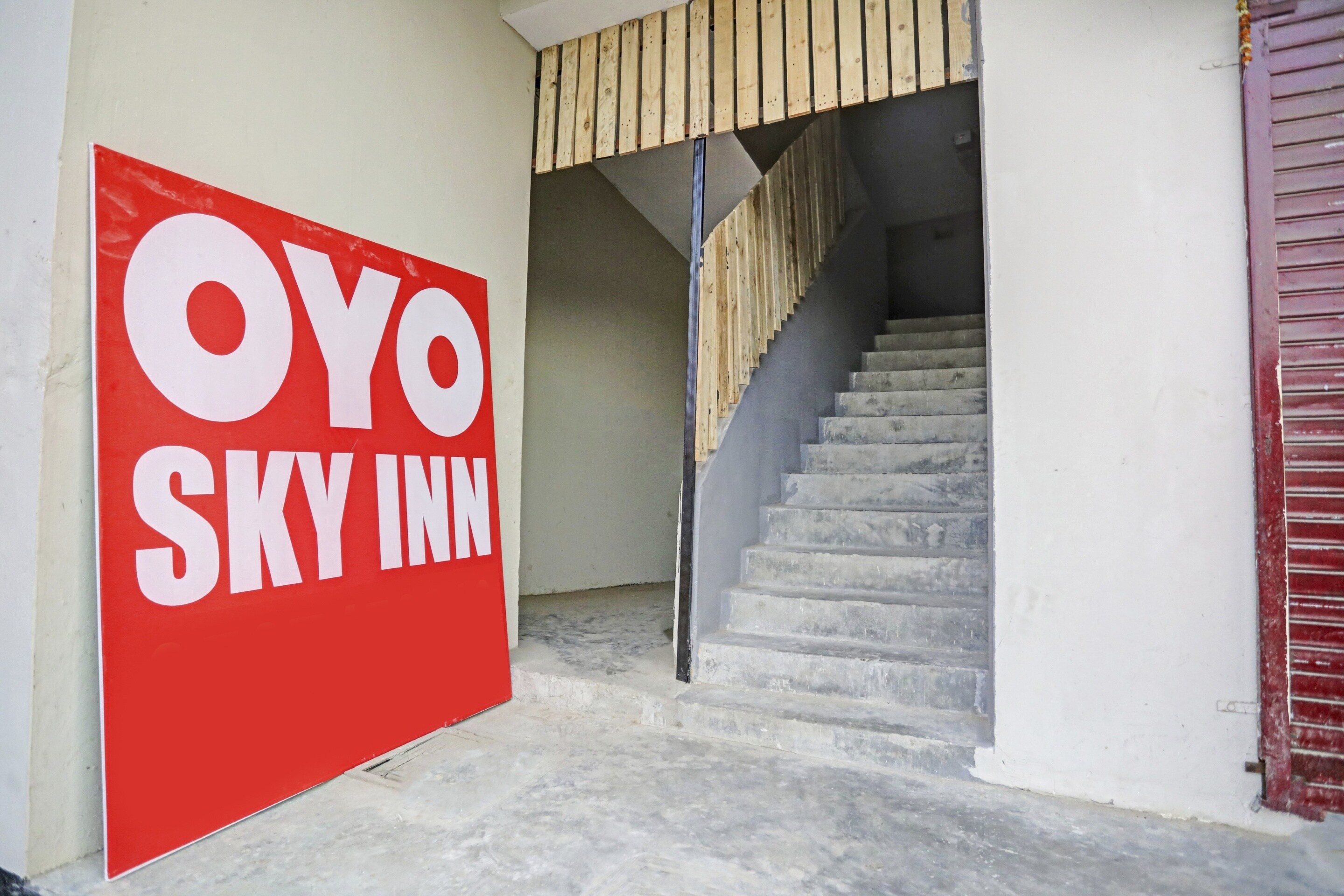 Hotel O Sky Inn - Tap to explore photos