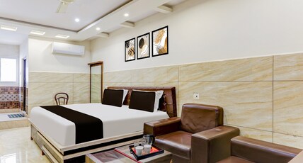 Super Hotel O Eluru Railway Station Formerly Sree Nitya Residency Room Type - Deluxe
