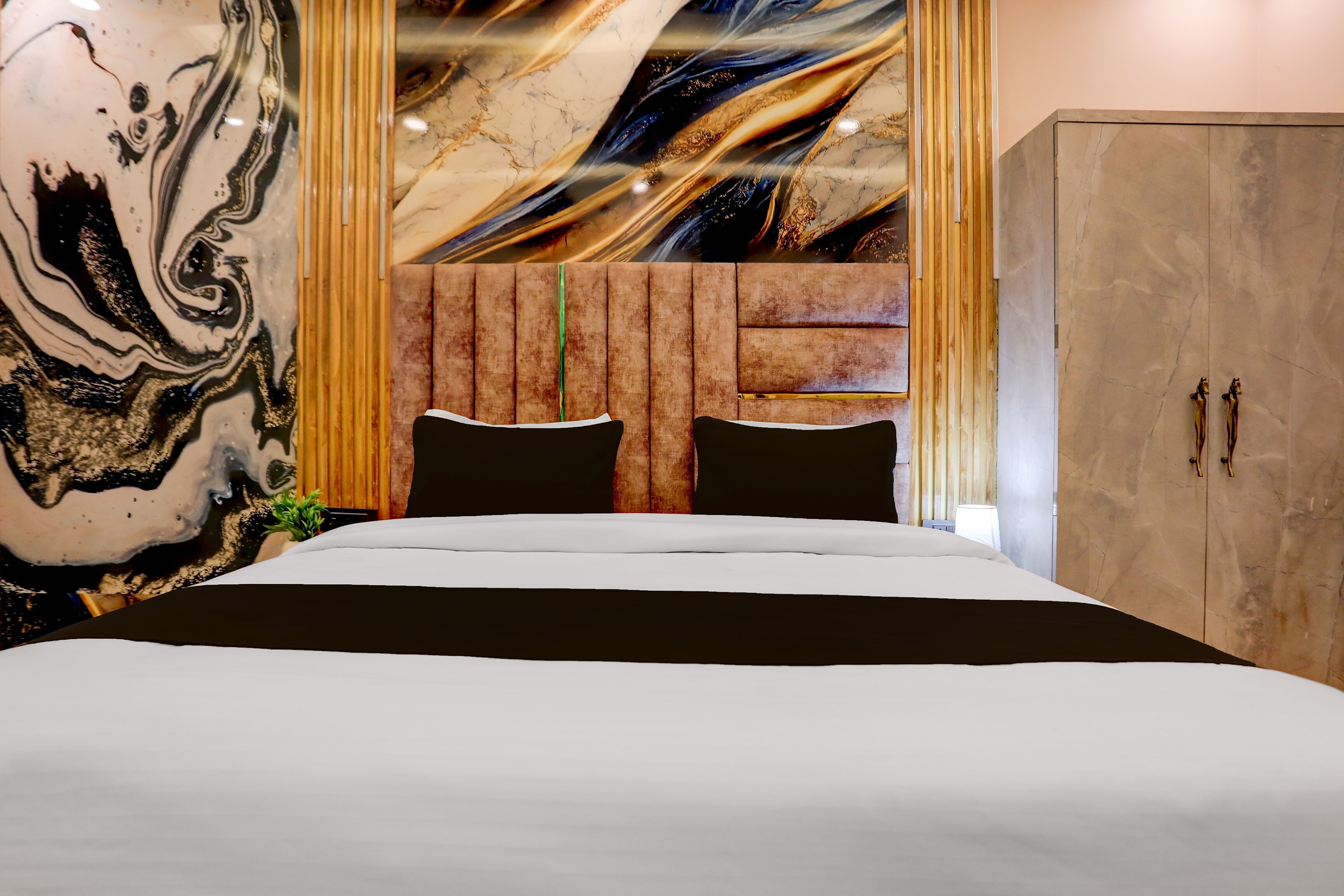 HOTEL O SKY LEAF - Tap to explore photos