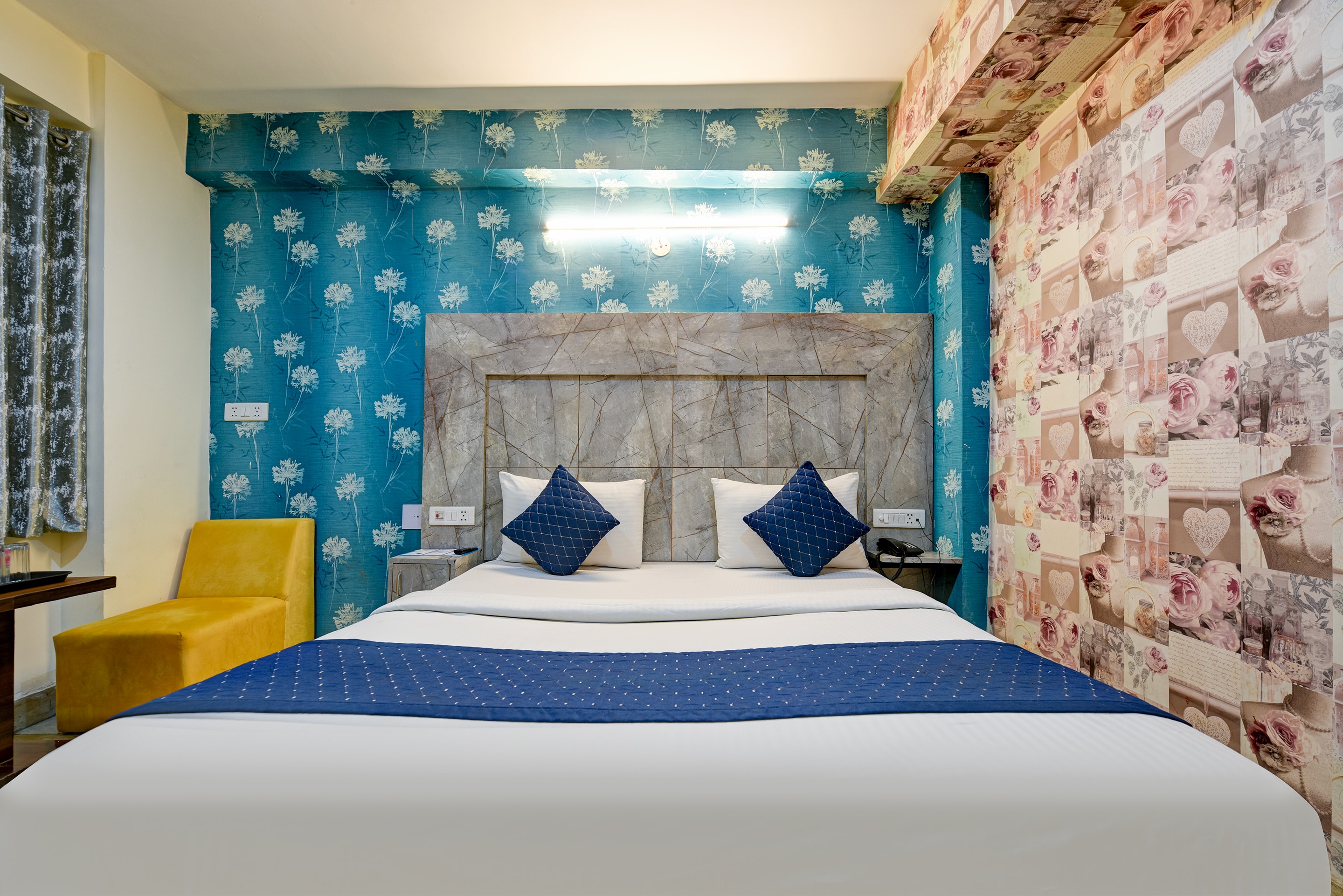 Hotel Classic Park Near IGI Airport - Tap to explore photos