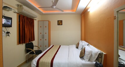 Hotel Shyam Excellency Room Type - Super Deluxe Room