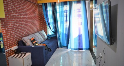 Sea Deck Apartment Room Type - 304 Seadeck Apartment Large Balcony