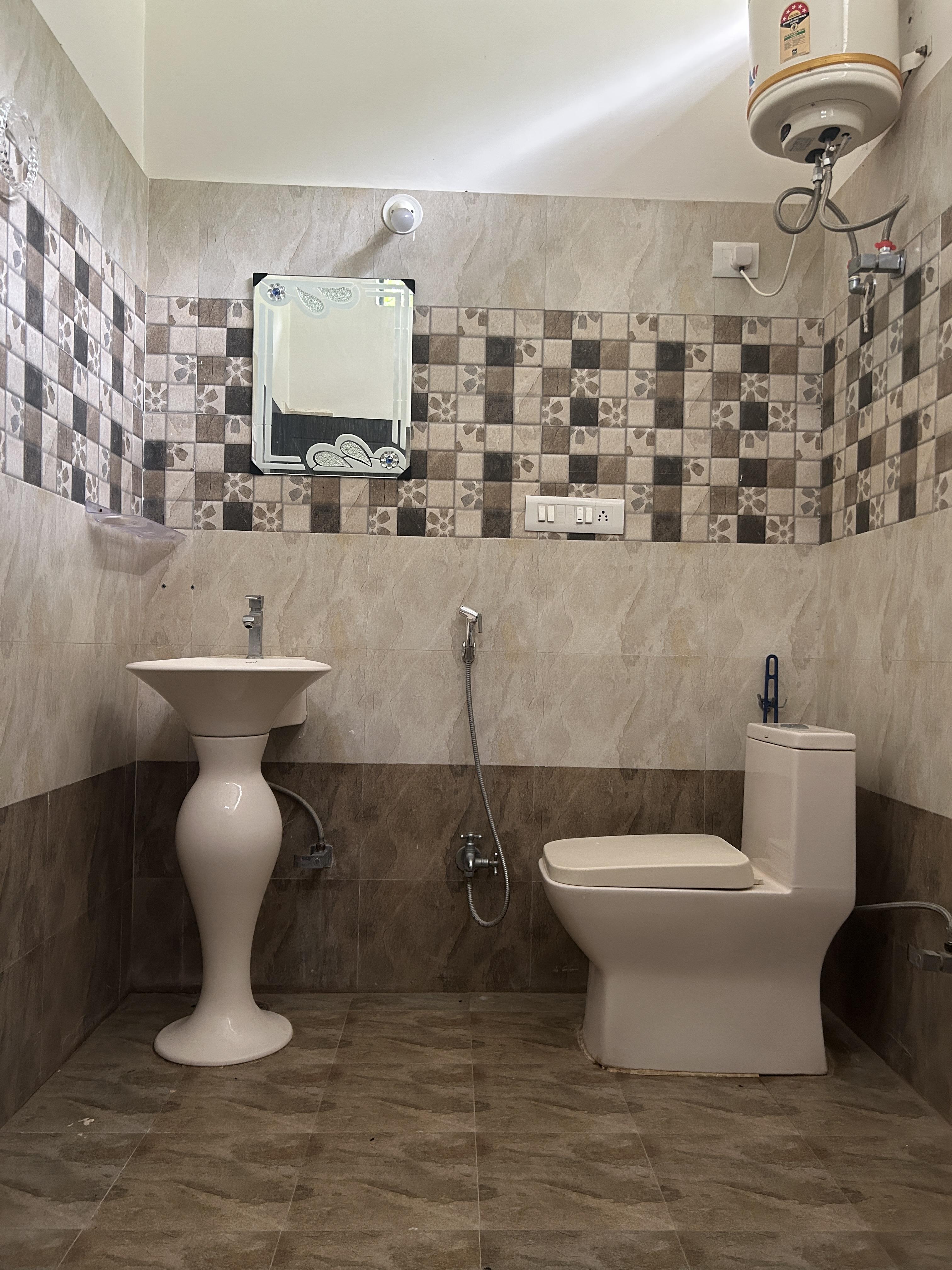 Varda valley farm stay, near bahubali hills - Tap to explore photos