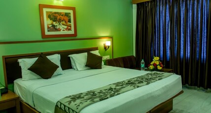 Hotel Chennai Gate Room Type - Executive Deluxe A/C Room
