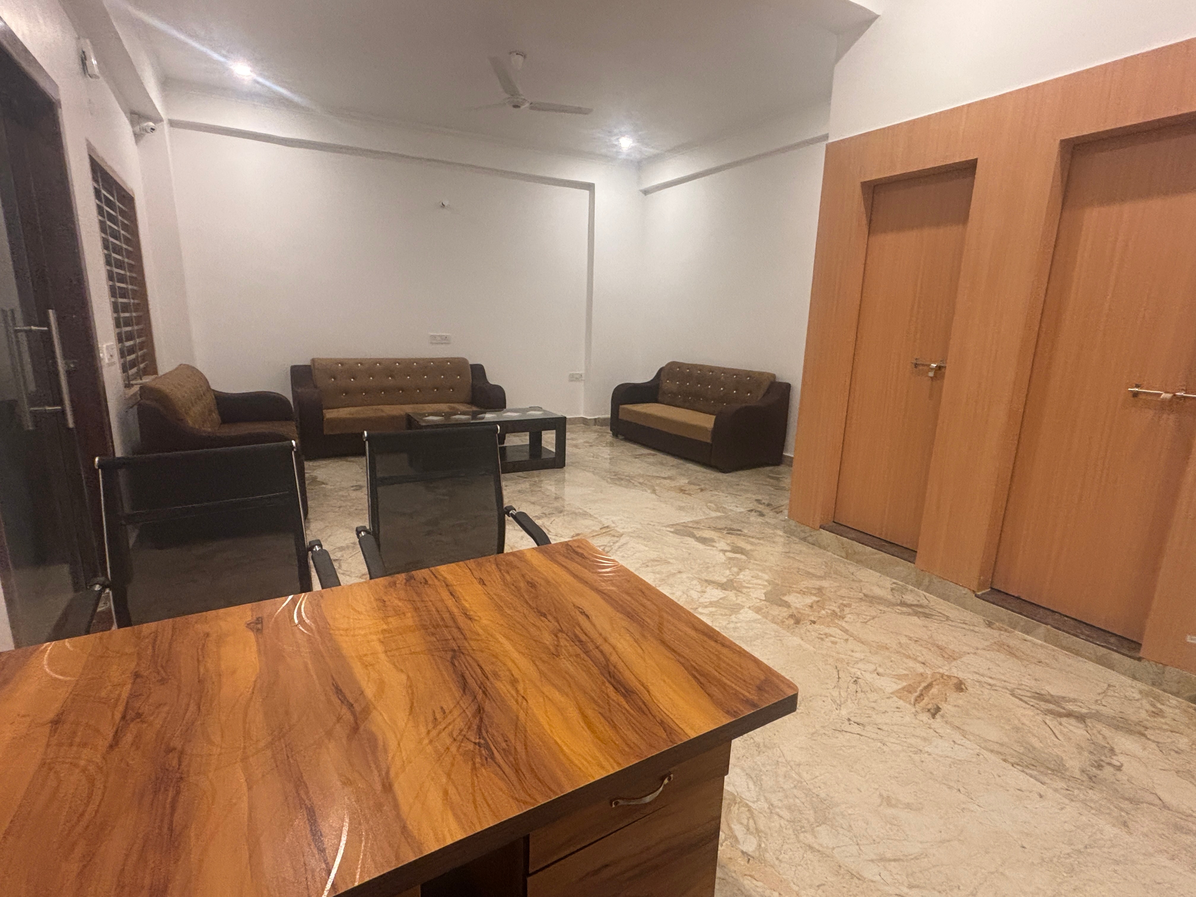Awadh Savitri Homestay - Tap to explore photos