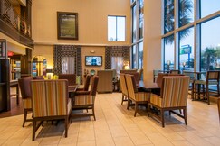 Holiday Inn Express & Suites HOUSTON NORTH INTERCONTINENTAL
