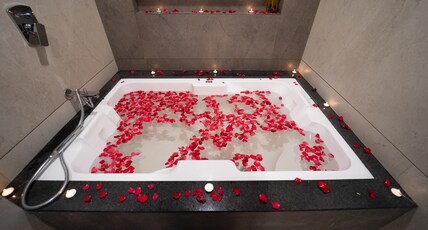 La Serene Resort & Spa Room Type - King Room (with double Bathtub)