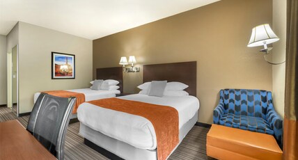 Best Western Plus Winslow Inn Room Type - 2 Queen Beds, Non-Smoking, Refrigerator, 32-Inch Lcd Television, High Speed Internet Access, Full Br Best Western Plus Winslow Inn Room Type - 2 Queen Beds, Non-Smoking, Refrigerator, 32-Inch Lcd Television, High Speed Internet Access, Full Br