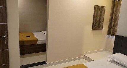 M SQUARE Room Type - Conneting AC Room