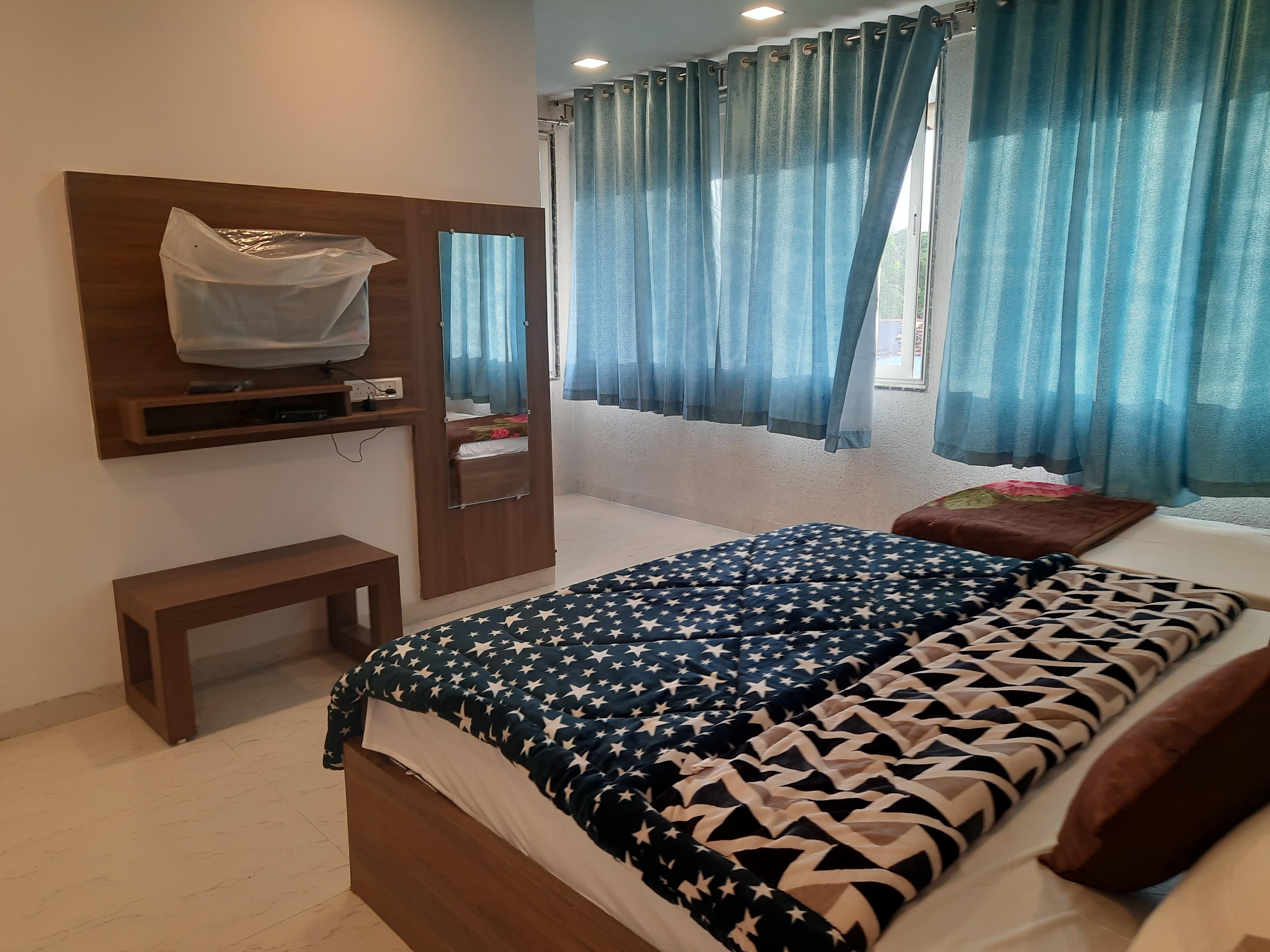 Hotel Yadav residency - Tap to explore photos