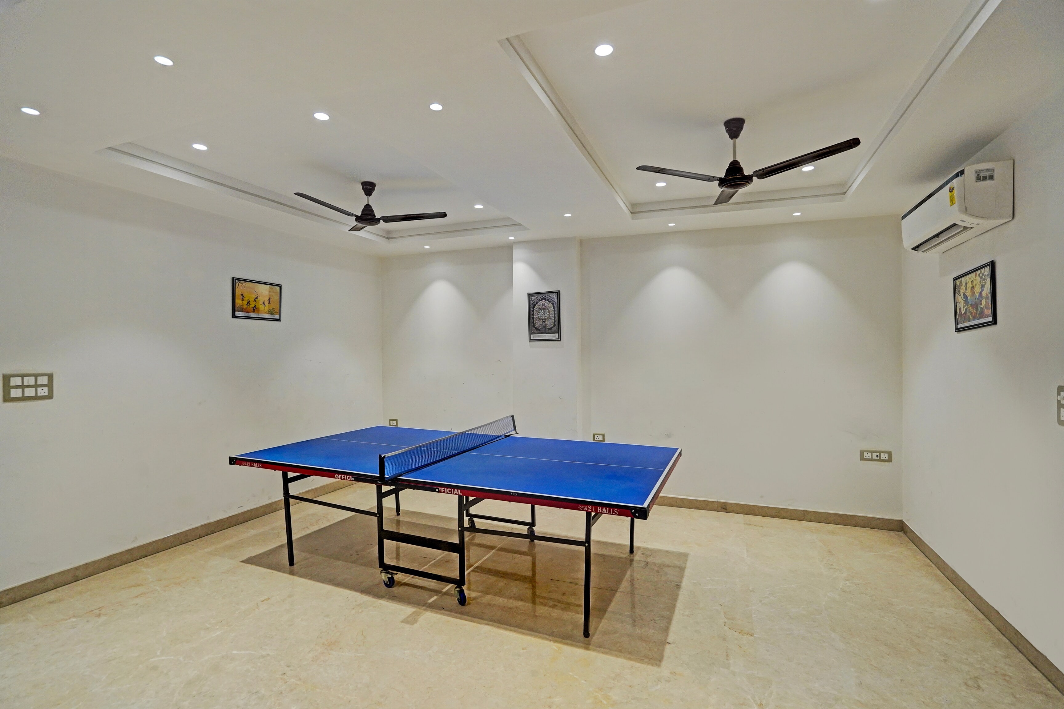 Main gallery