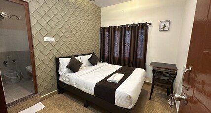 Hotel GOLDEN INN Room Type - Standard Room