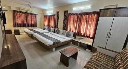 Hotel Gokul Inn Room Type - Super Deluxe Four Bed