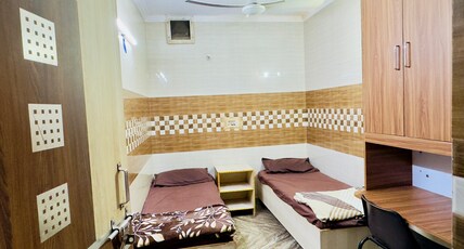 FlexiBay-Affordable Hostel in North Delhi Room Type - Standard Double Room