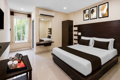 Super Townhouse Oak Mancherial Railway Station Formerly Vishnu Residency