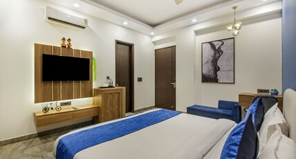 The Embassy Inn, Sector 143, Noida Room Type - Presidential Suite With Bathtub