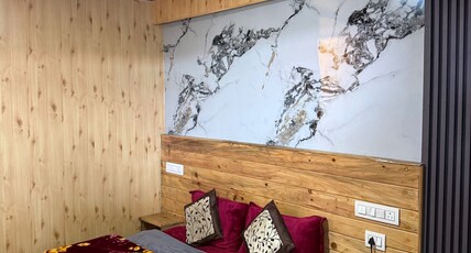 Mountain Trex Retreat - 500 Mtrs From Temple Room Type - Deluxe Double Cottage