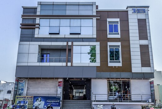 Hotel Bhumi