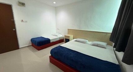 OYO 91288 HOTEL PARADISE BATU CAVES Room Type - Suite Triple