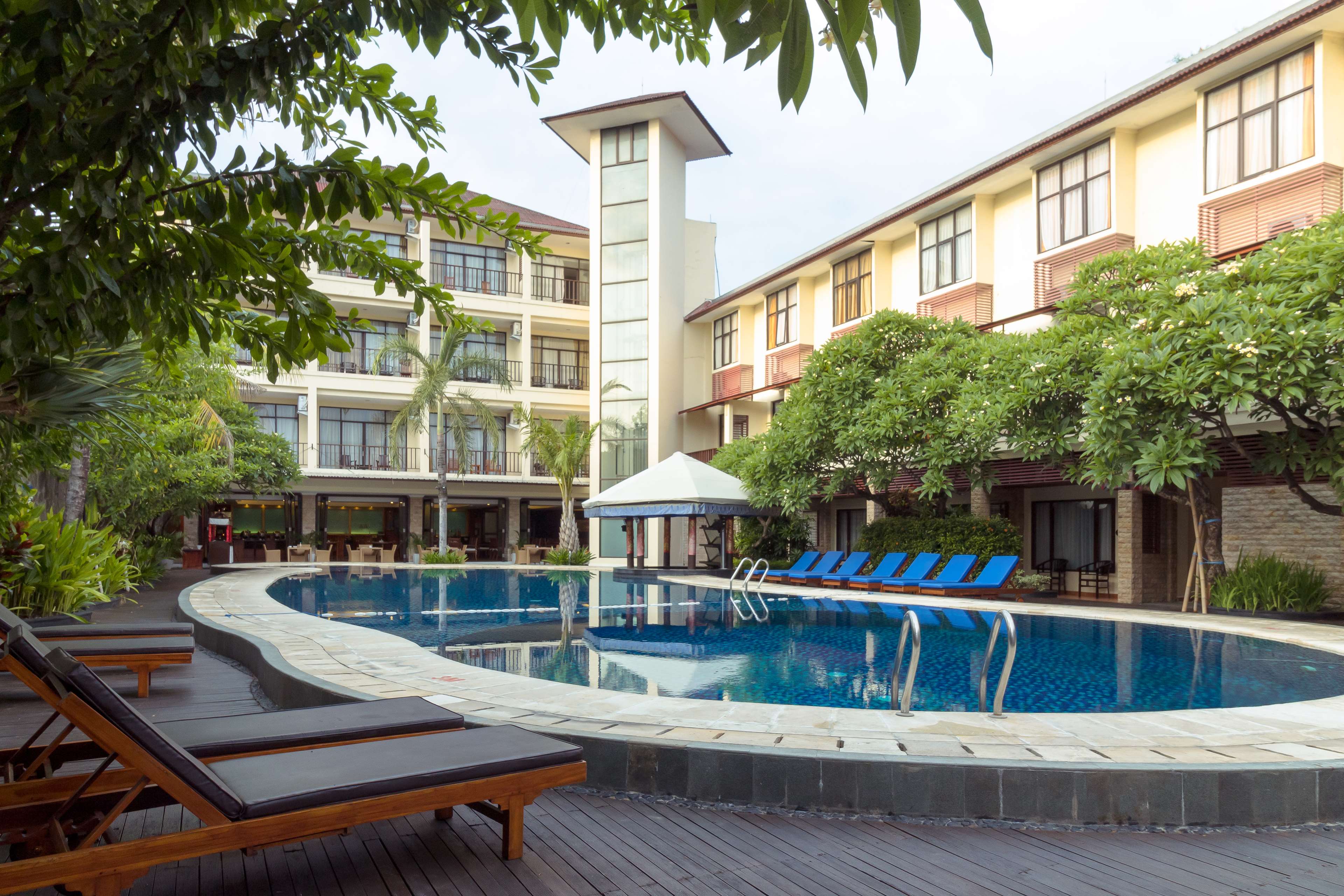 Best Western Resort Kuta - Tap to explore photos