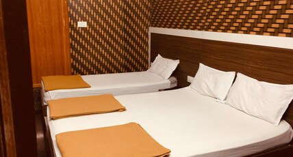 Sapphire Inn Room Type - Budget Triple Bed Room  Non AC