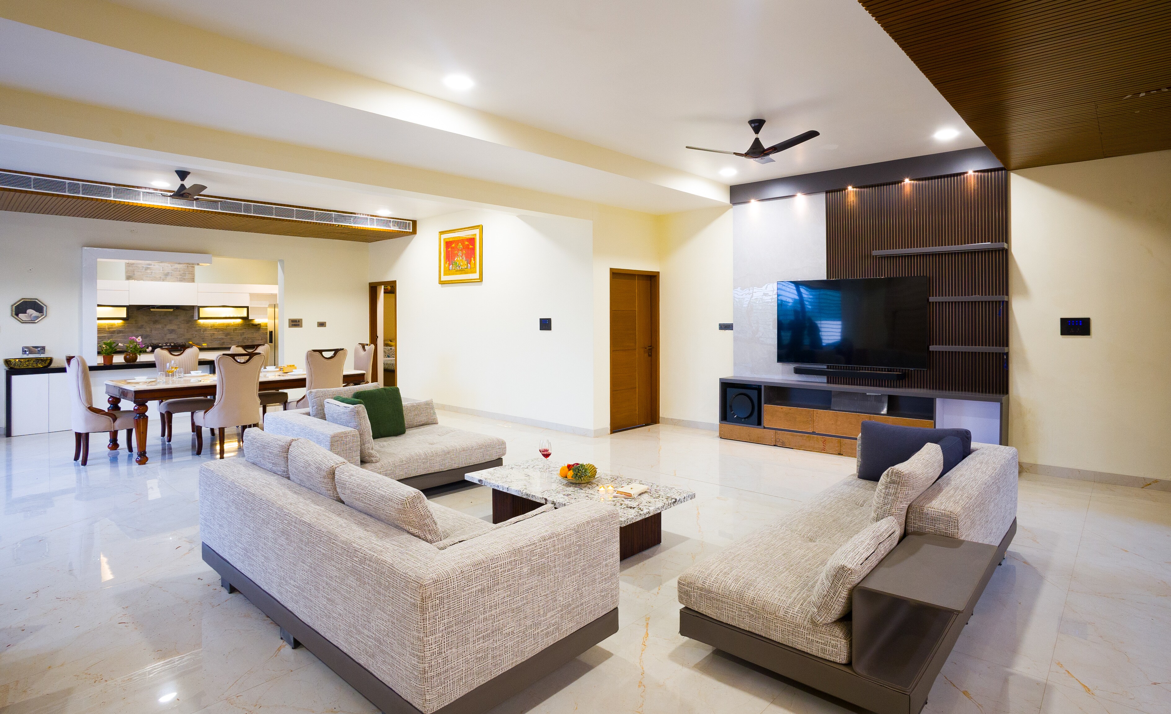 ELIVAAS Signature Lush Haven | 4 BHK Retreat with Pvt Pool - Tap to explore photos