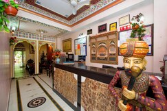 Hotel Moon Light Palace