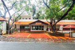 Mango Resorts