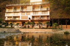 7 Hills Hotel and Resort