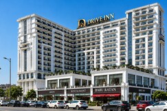 Drive Inn Luxury Studio Expo Mart Couple Friendly