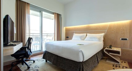 Hilton Garden Inn Rome Claridge Room Type - 1 QUEEN BED ROOM