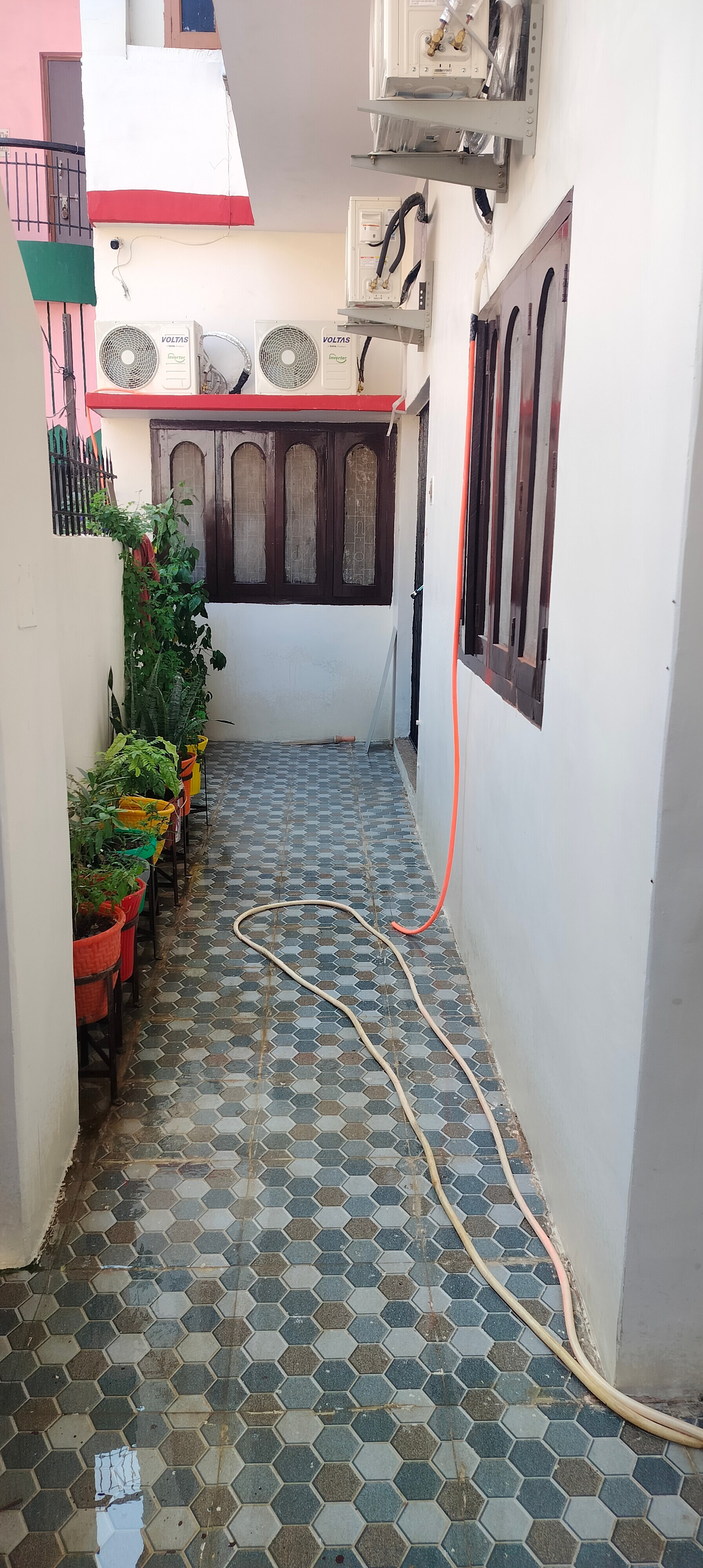 Maa Vindhyavasini Homestay and PG House - Tap to explore photos