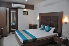 Address of HOTEL RAMA RESIDENCY