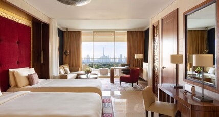 Raffles Dubai Room Type - Raffles Club Dubai Skyline Twin beds