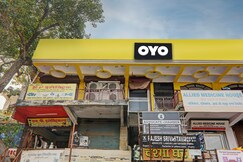Address of OYO Flagship Hotel Galaxy Lucknow
