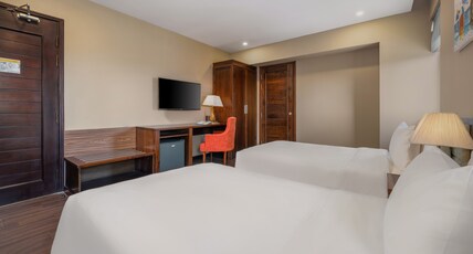Yarra Ocean Suites Danang Room Type - Deluxe Twin Room