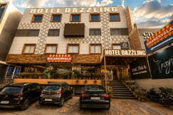 Hotel Dazzling
