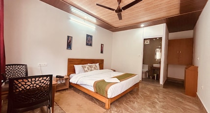 Blessings Resort Yamunotri Room Type - Deluxe Cottage With Balcony