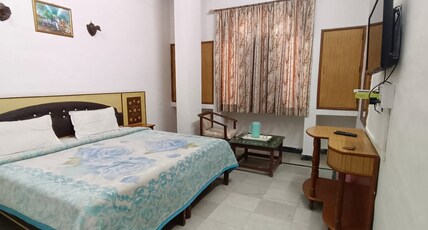 Hotel Taj Plaza Room Type - Non AC Room